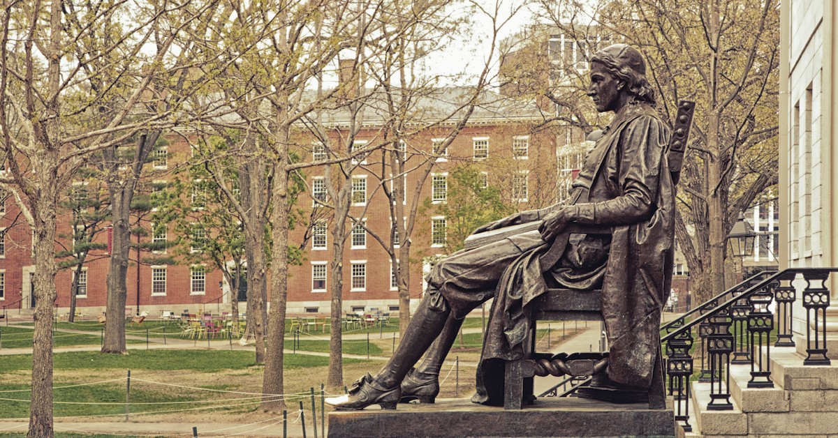Essay admission harvard