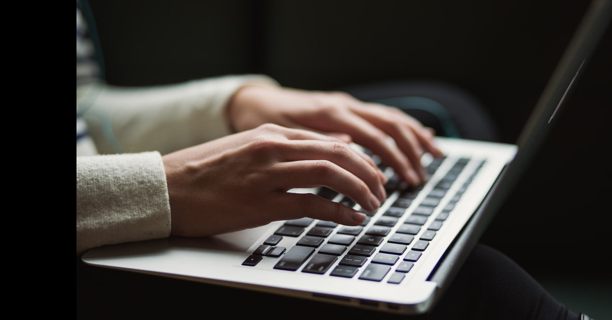 boston university application essay prompts How to Write College Essays to Boost your Chances Part 1: Biggest Essay Mistakes